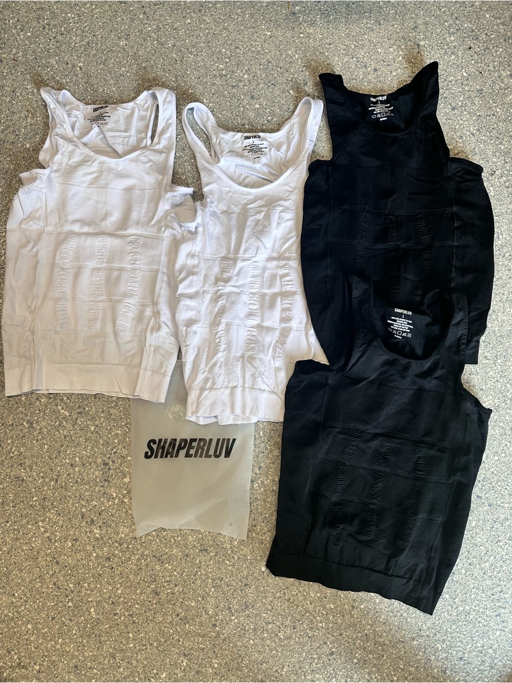 SUPERLUV Men’s compression tank tops, lot of 4, NEW size large